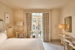 The Berkeley, Maybourne  - Vista dalla camera
