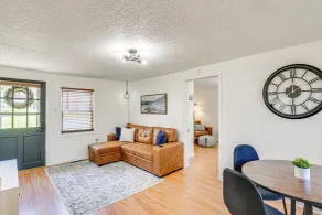 Jefferson City Bungalow: Hot Tub & Patio! - Interiør
