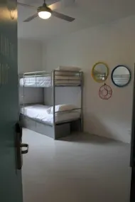 Port Douglas Backpackers Youth Hostel - Room
