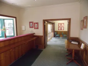 Bell Motel - Reception