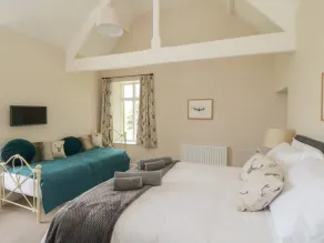 Westonby Lodge - Room