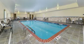 Hampton Inn Clinton, IA - Pool