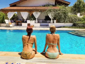 Ionia Guest House - Piscina