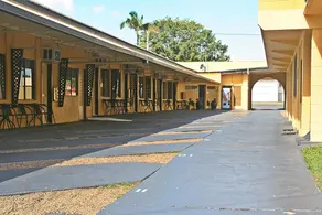 Bourbong St Motel - Property grounds