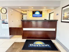 Days Inn by Wyndham St. Charles IL - Réception