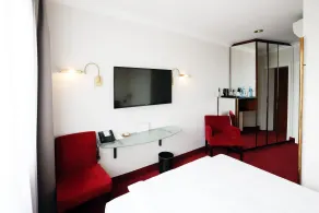 Best Western Plus Hotel St. Raphael - Room