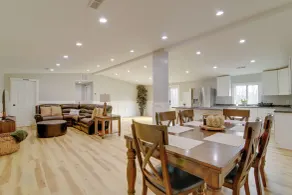 Mountain Retreat in Commerce w/ Billiards + Darts - Interiör