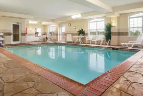 Country Inn & Suites by Radisson, Bowling Green, KY - Piscine