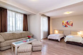 Family Hotel Madrid - Room