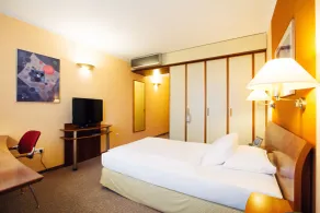 Globana Airport Hotel - Chambre