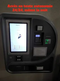 Hôtel Le Laury's-hôtel calme proche de Rodez avec parking privé gratuit-Arrivée après 20h possible via borne automatique - Reception