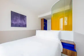 Wink Saigon Centre, Unscripted by Hyatt - 24-Hour Stays - Rum