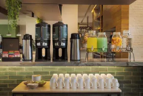 Hyatt Place San Jose Pinares - Restaurante