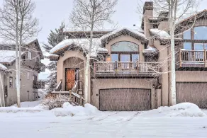 House w/ Hot Tub & AC - Shuttle to Skiing! - Interiør