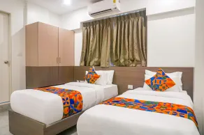 FabHotel Athiti Delight Stay - Nr Shri Baneshwar Mandir, Baner - Rom