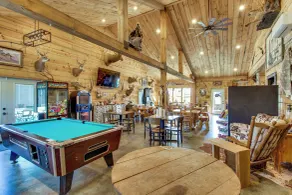 Private Dock & Gull Lake Access! Spacious Retreat - Interiør