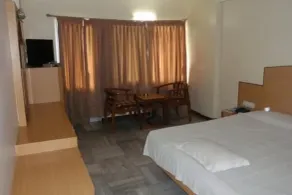 Hotel Supreme - Room