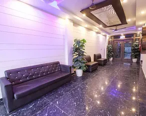 Sandalwood - Living area