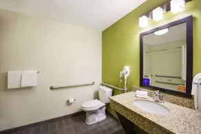 Sleep Inn & Suites Colby - Room
