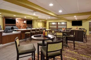 Holiday Inn Cincinnati-Riverfront by IHG - Restaurant