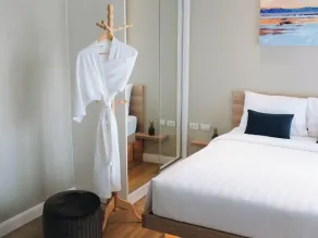 Solara Stays Phuket, Bangtao Beach - Room
