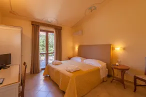 Hotel Saturno Fonte Pura - Room