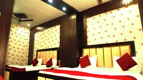 Hotel Ambassador Grand - Chambre