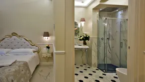 The Moon Boutique Hotel & Spa - Room