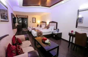 The Residency Hotel - Room