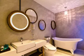 Jin Pin Hotel - Bathroom