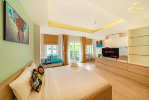Simmi 4 Hotel & Apartment Near SECC - Room