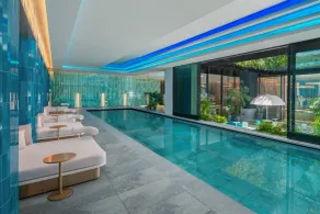 W Osaka - Pool