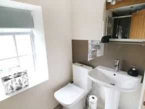 The Hayloft - Bathroom