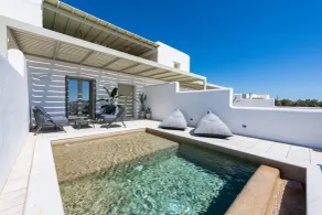 Sersi Paros - Pool