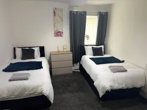 Beautiful 3-Bedroom Flat in the heart of Swansea - Rom