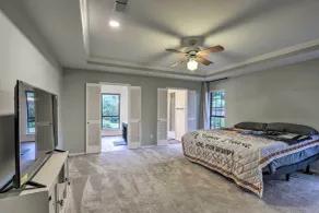 Spacious Waco Home ~ 9 Mi to Magnolia Market - Rom