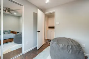 Modern North Potomac Home w/ Furnished Deck! - Zimmer