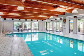 Courtyard by Marriot Cranbury South Brunswick - Piscine