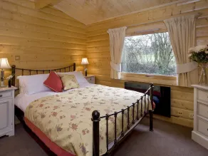 Cherbridge Lodges - Riverside lodges, short lets (business or holidays) - Chambre
