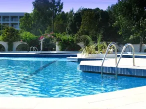 Happy Days Hotel, Adults Only - Basseng