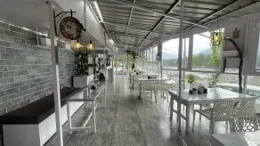 Singh Saab Rooms & Cafe - Restaurant