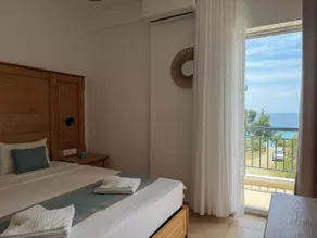 MeThea SeaView Apartments by Greek Pride - Camera