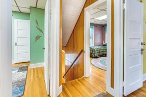 1 Mi to Dtwn: Colorful Binghamton Home - Innvendig