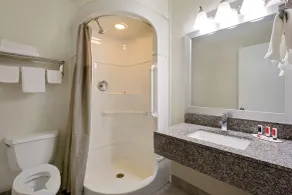 Super 8 by Wyndham Florence - Salle de bain
