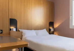 B&B HOTEL Grenoble Centre Verlaine - Chambre