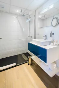 Hôtel Le Rive Droite & SPA - Badeværelse