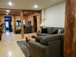 Northern Sky Lodge - Lobby