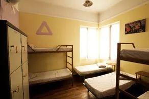Pagration Youth Hostel - Chambre