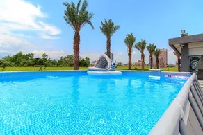 Urban Oasis Inn - Pool