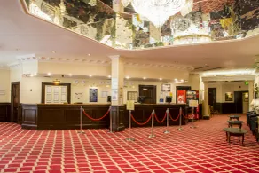 Sachas Hotel Manchester - Recepción